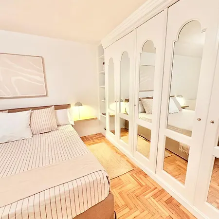 Atico Duplex En El Corazon Del Casco Historico De Apartmán Oviedo